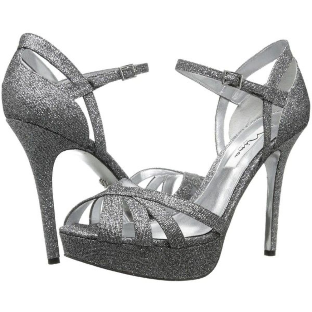 EUC Nina Senora Gunmetal High Heels In Glittery Silver With 5 Inches Heels